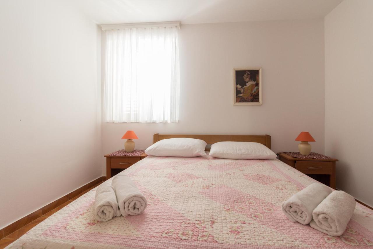 פריבלאקה Kristi Apartment Complex Near The Sandy Beach - By Ta Leut Agency מראה חיצוני תמונה
